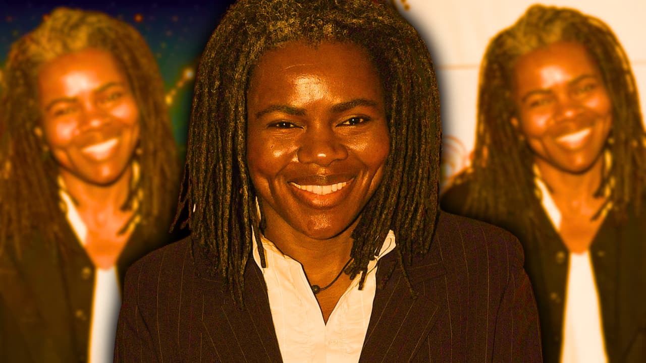 Tracy Chapman sang ‘Fast Car’ at the Grammy Awards ceremony.